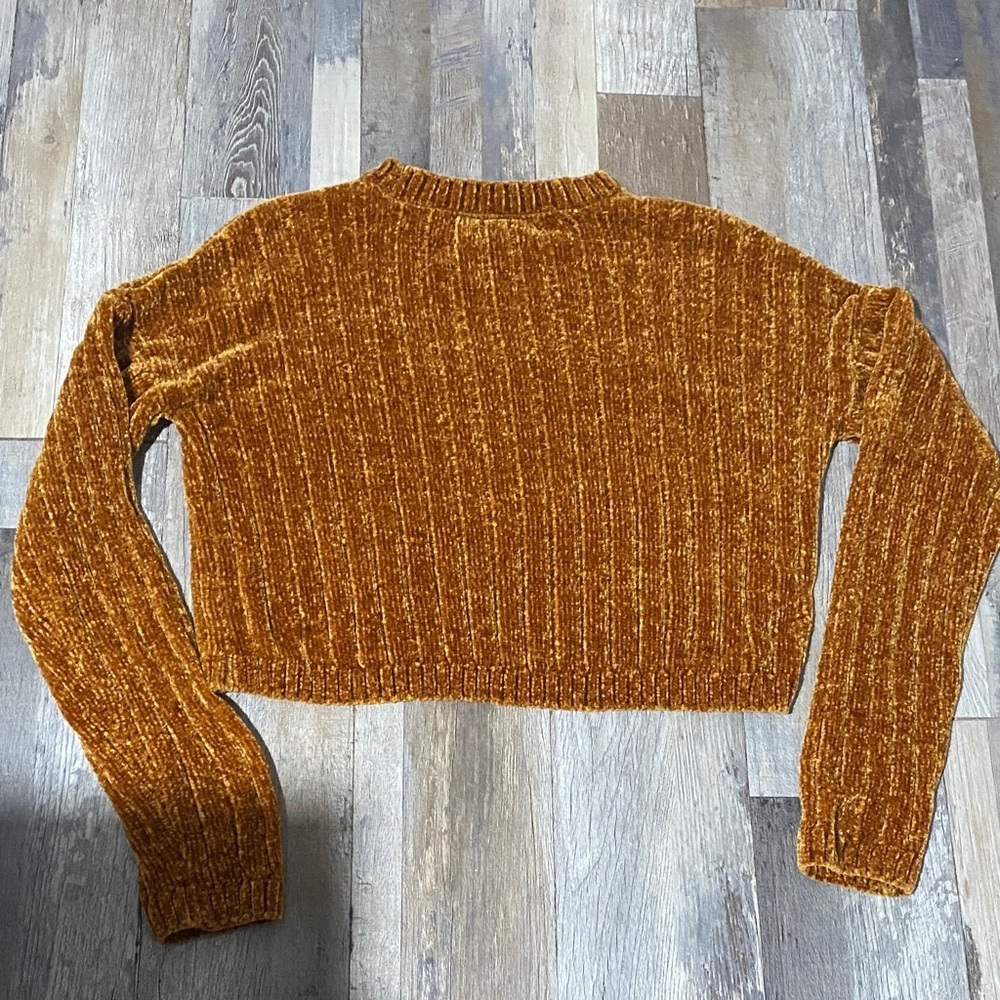 Derek Heart Women's Rust Ribbed Crew Neck Sweater - Picture 5 of 10